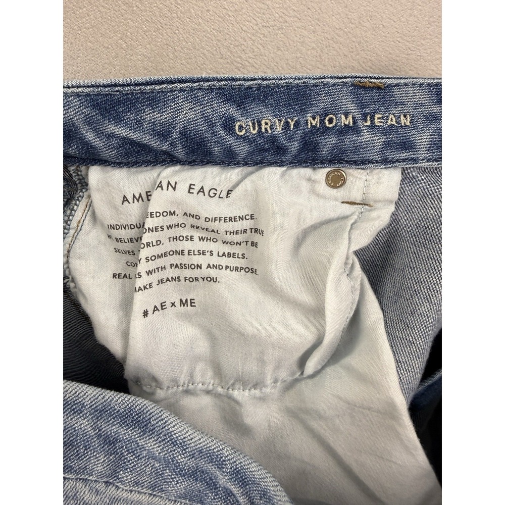American Eagle Curvy Mom Jeans Sz 16 Short Blue Denim High Rise Stretch - Picture 8 of 10